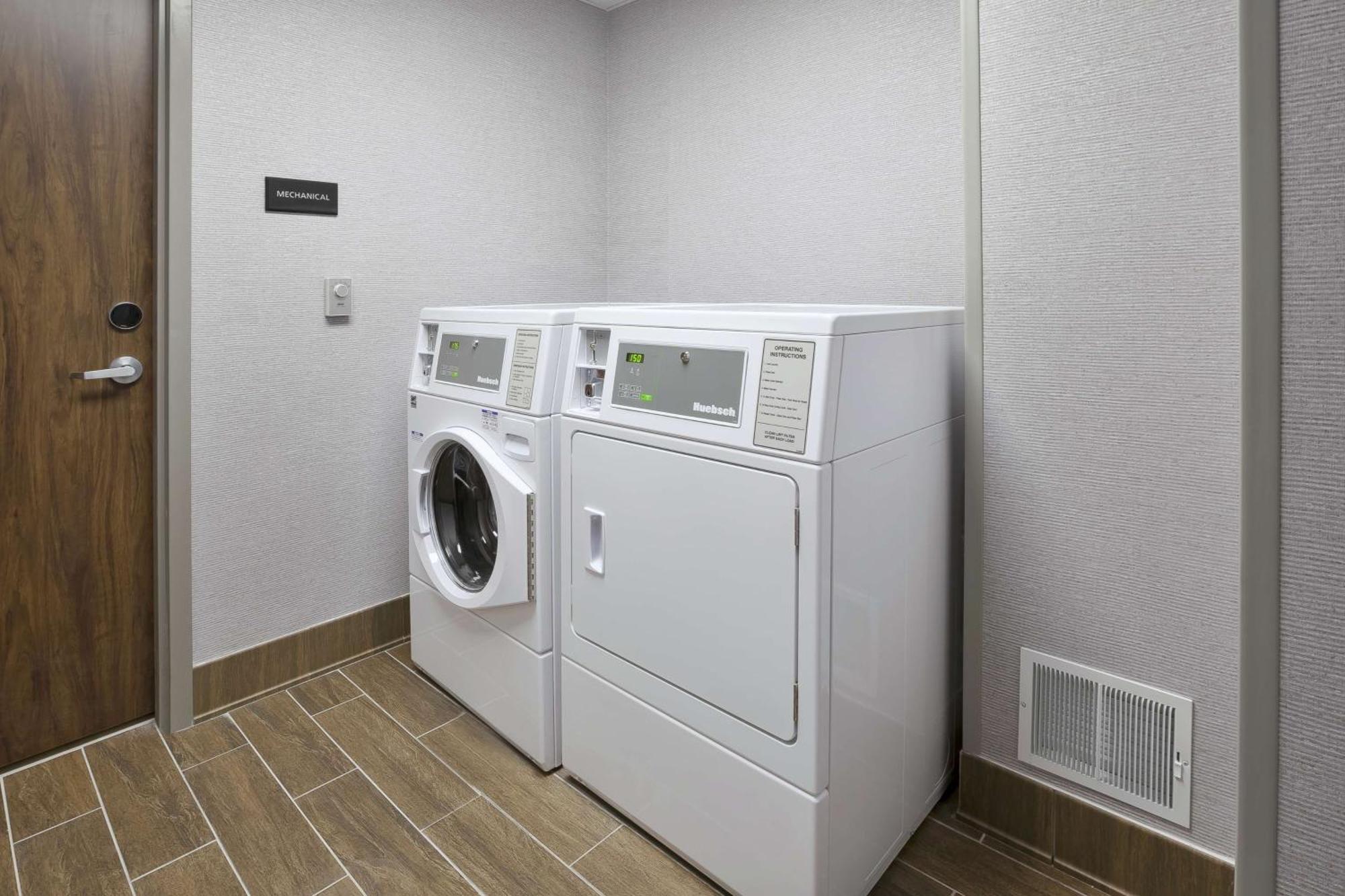 Hampton Inn & Suites Grandville Grand Rapids South Esterno foto